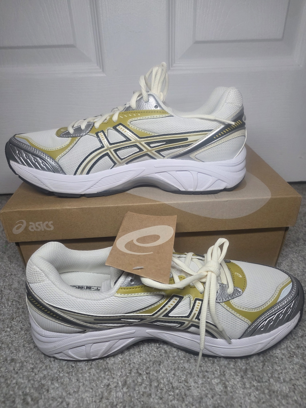 Asics GT-2160 1203A320-106 Sneakers Cream Dark Mustard Running Shoes Size 8.5 - Picture 2 of 6